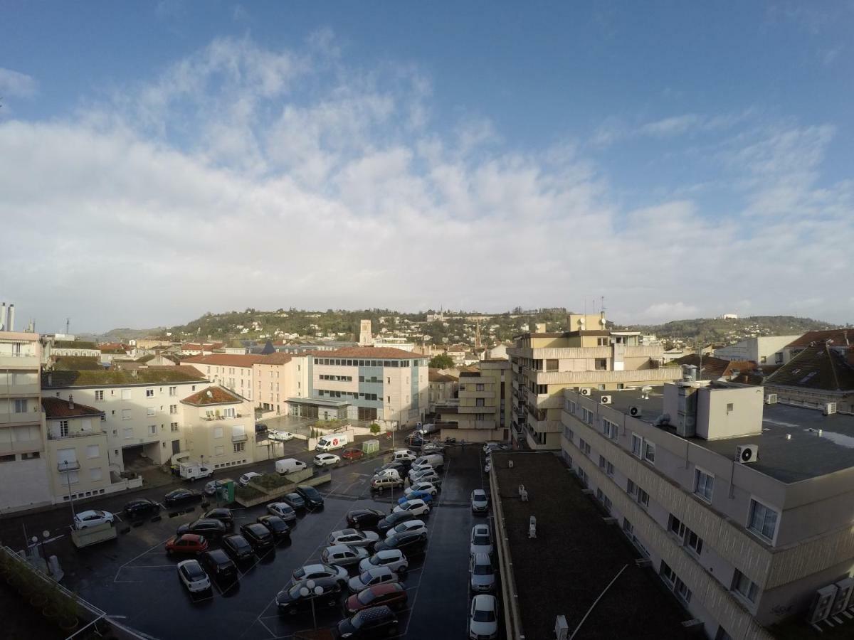 Appartement 4P 70M2 Plein Centre Avec Parking Ажен Экстерьер фото